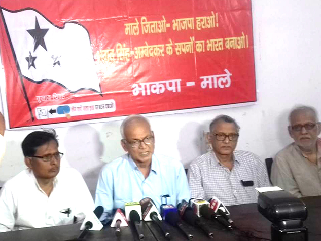 Kunal, CPIML Politburo member, addressing press conf in Patna, 23 March 19